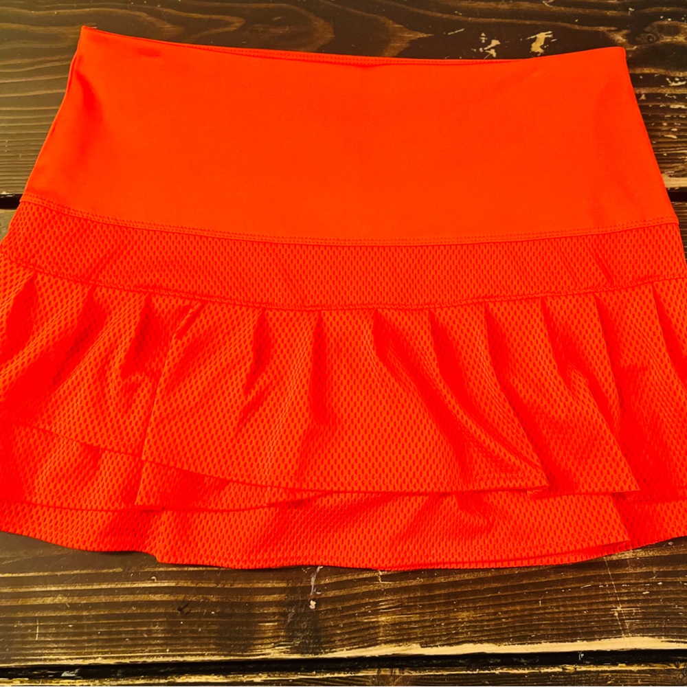 Lucky in Love pleated tennis skirt Skort red orange sz Large EUC sz large